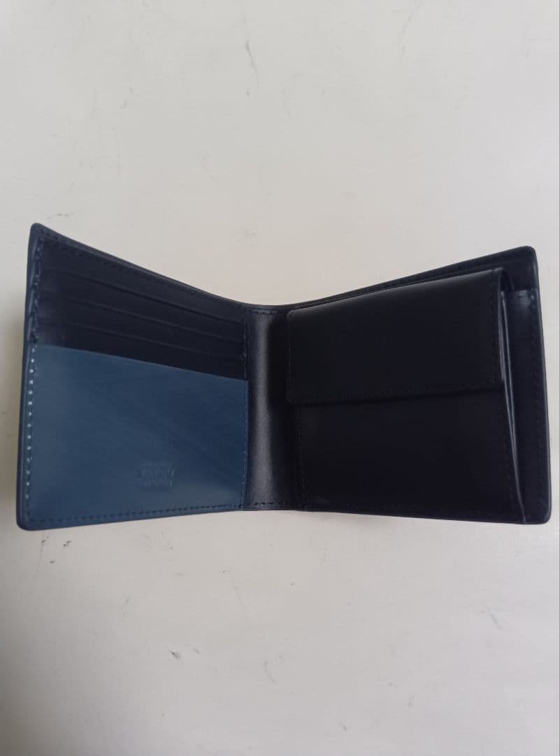ののの出品です！！タケオキクチ 二つ折り財布 ネイビー 新品未使用品 箱付