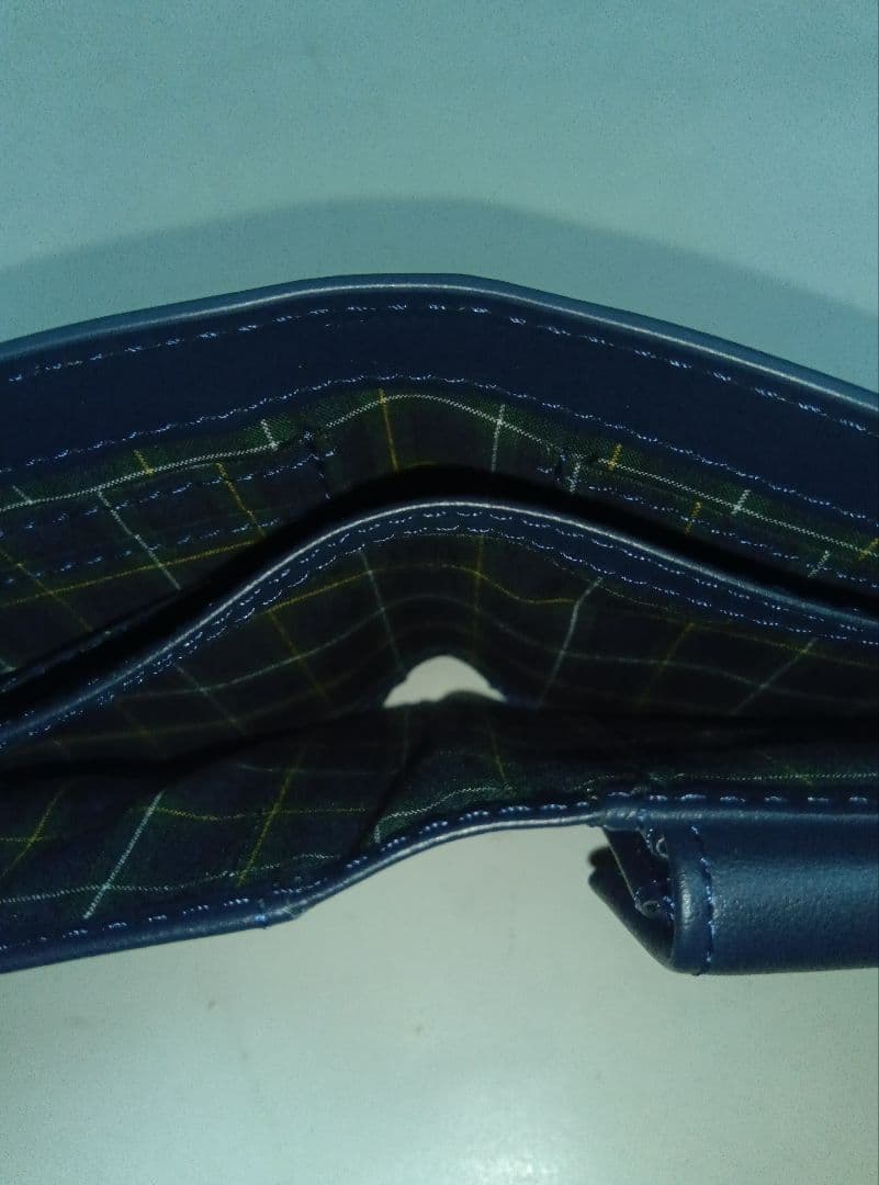 ののの出品です！！タケオキクチ 二つ折り財布 ネイビー 新品未使用品 箱付