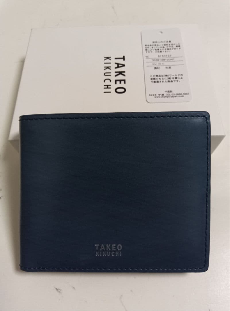 ののの出品です！！タケオキクチ 二つ折り財布 ネイビー 新品未使用品 箱付