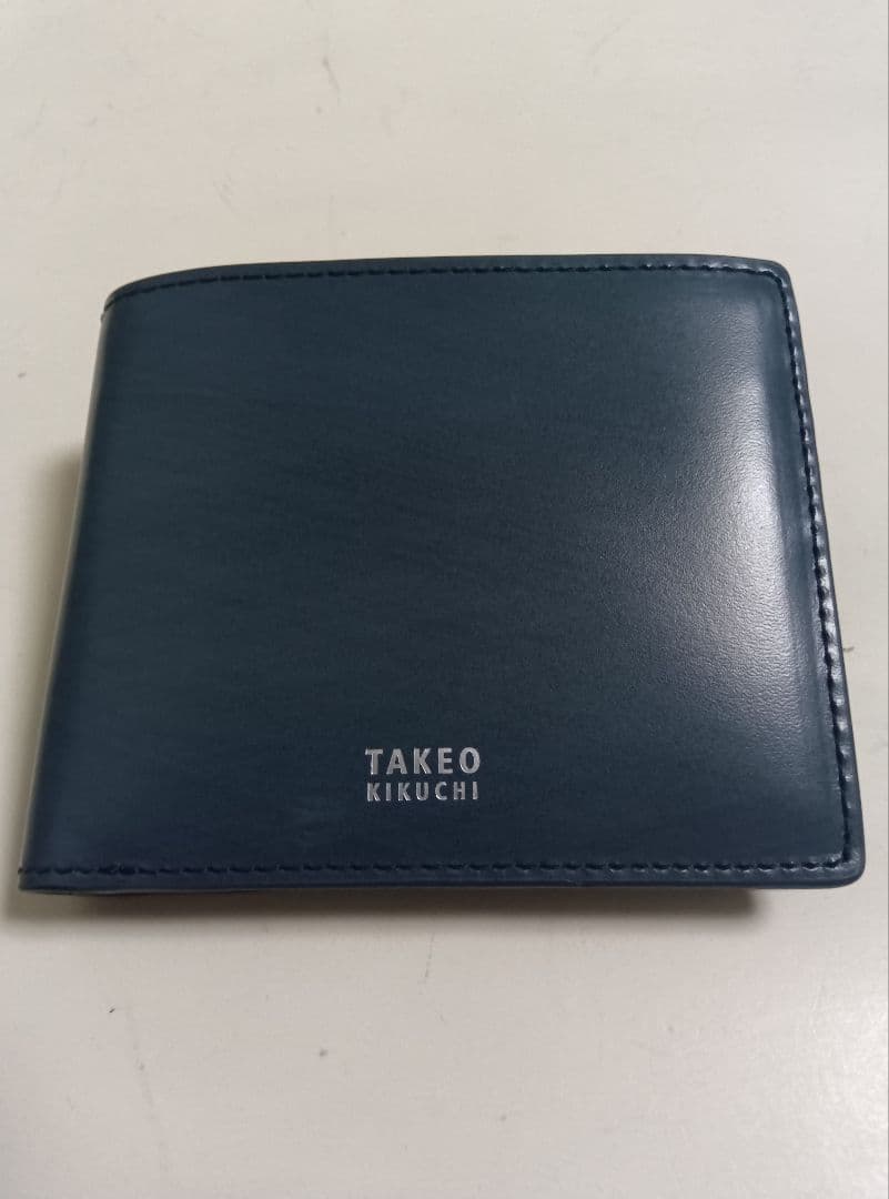 ののの出品です！！タケオキクチ 二つ折り財布 ネイビー 新品未使用品 箱付