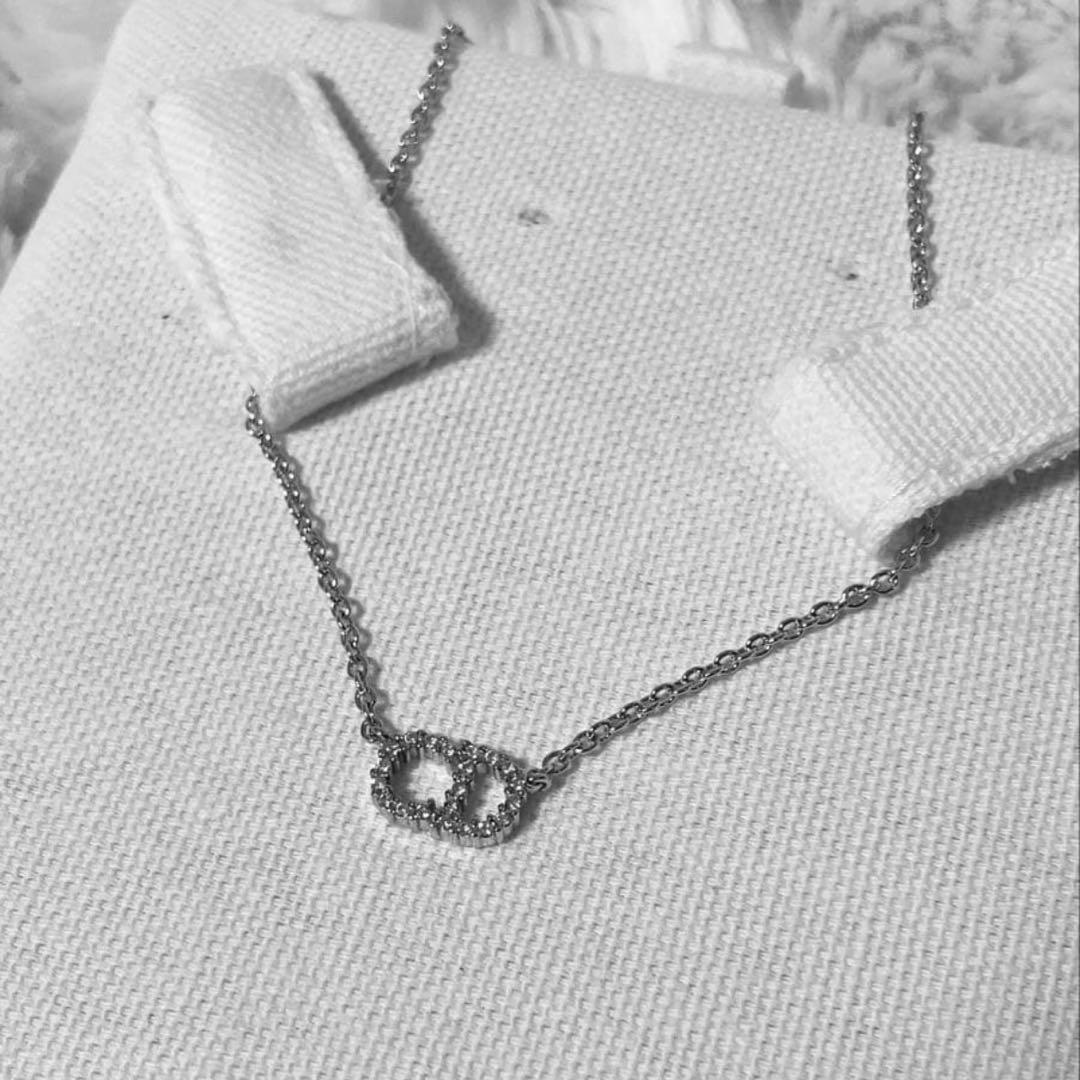 Dior Clair de lune ネックレス シルバー