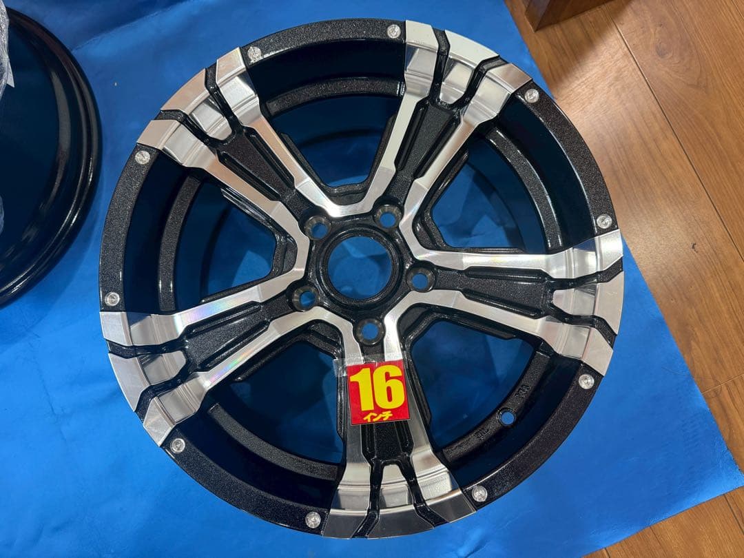 ナイトロパワー 未使用展示品 16インチ 5穴 PCD114.3 値下げ×