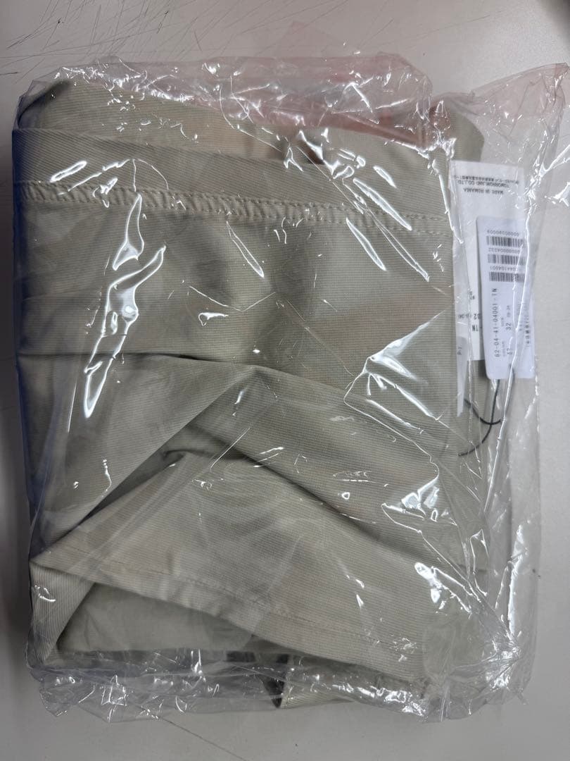 【新品】PTトリノ　トゥモローランド別注GRUNGE カラーデニム　ベージュ32