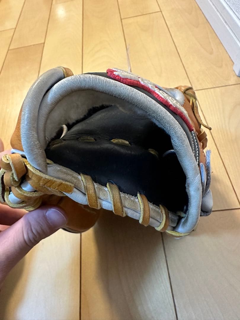 スラッガー軟式オーダーグローブ 本多モデル