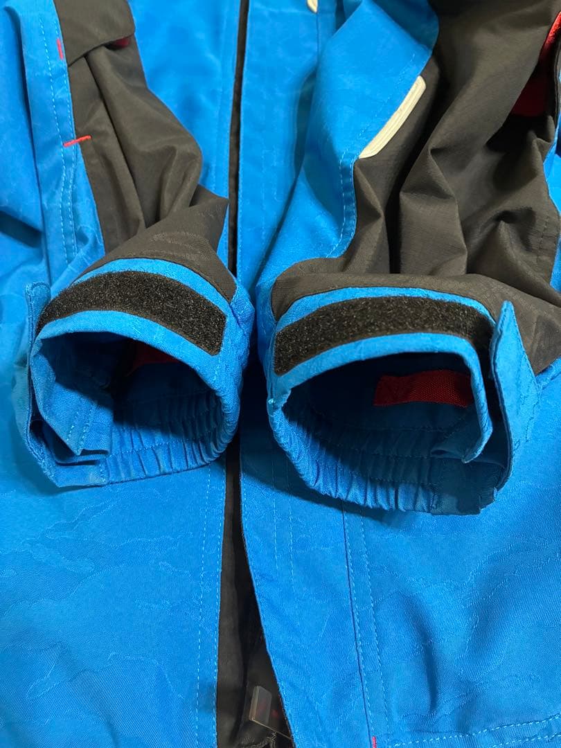 【極美品】 KUSHITANI クシタニ　ウインタークラリティージャケットXL