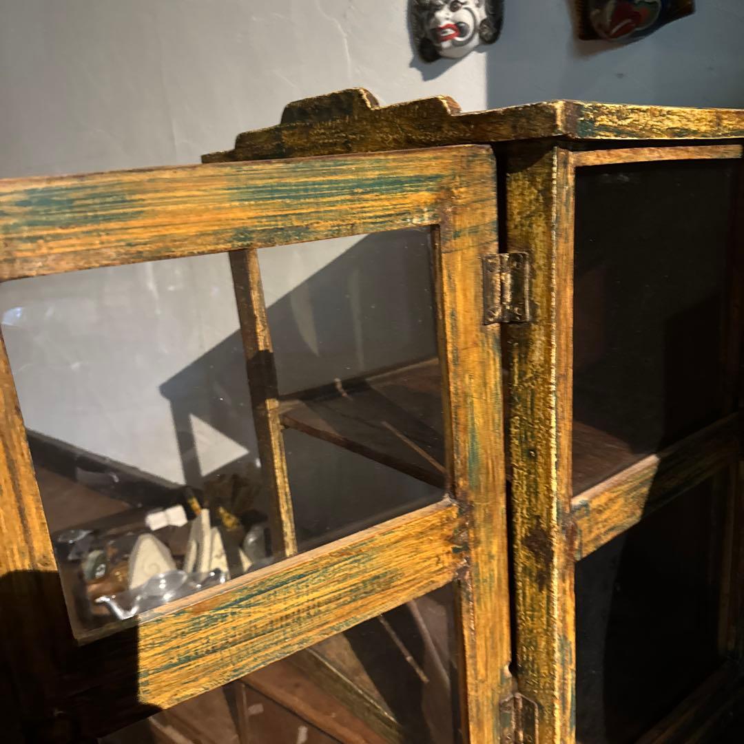 インド キャビネット