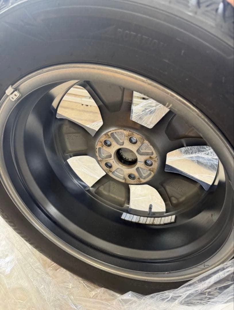 フォレスター|BLIZZAK|DM-V3|18インチスタッドレスタイヤ