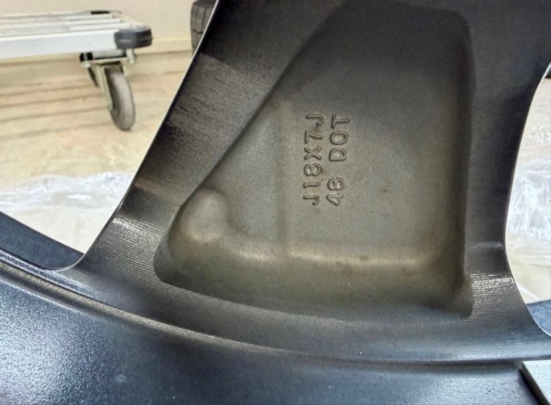 フォレスター|BLIZZAK|DM-V3|18インチスタッドレスタイヤ