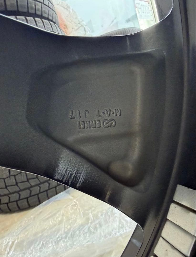 フォレスター|BLIZZAK|DM-V3|18インチスタッドレスタイヤ