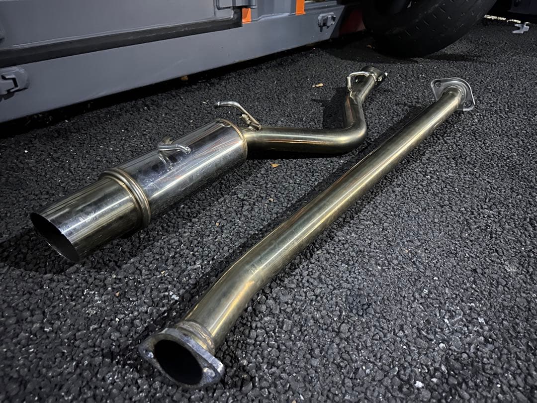 ZN6/ZC6/GR86ロッソモデロ 競技用マフラー　一本だし　中間セット