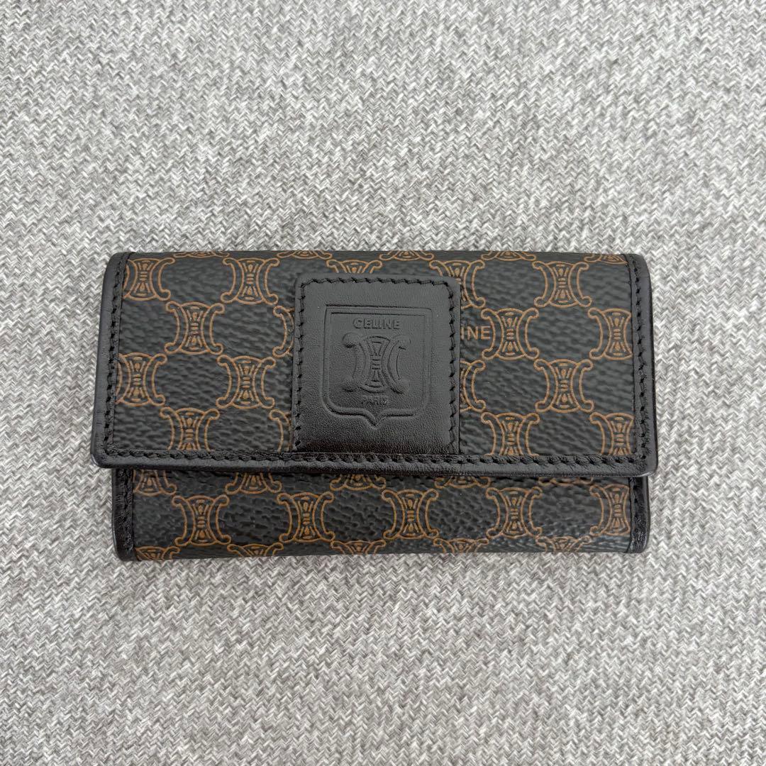 【極美品】【箱付き】セリーヌ マカダム 6連キーケース 黒ブラック レザー131