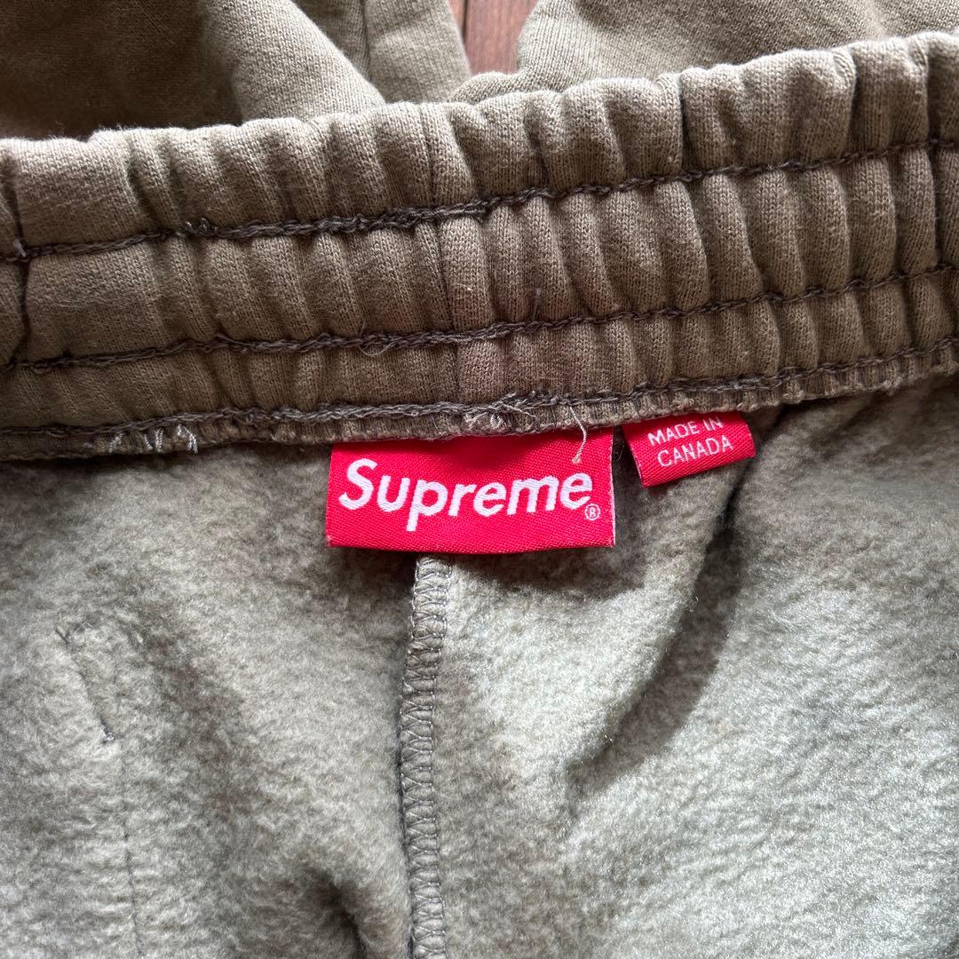 Supreme オリーブグリーン ショートパンツ
