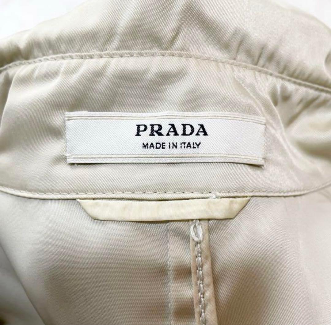 【PRADA】ロゴバックルベルト　ナイロントレンチコート