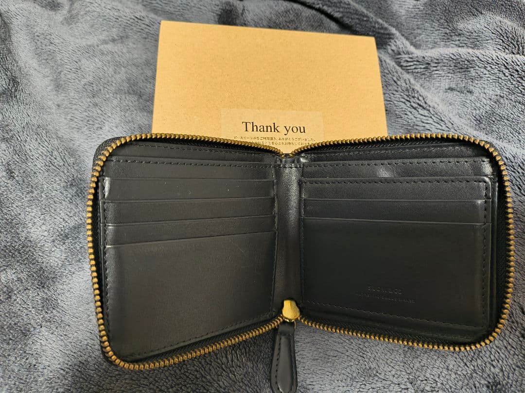 スロー　財布　二つ折り　レザー　SLOW　ラウンドファスナー