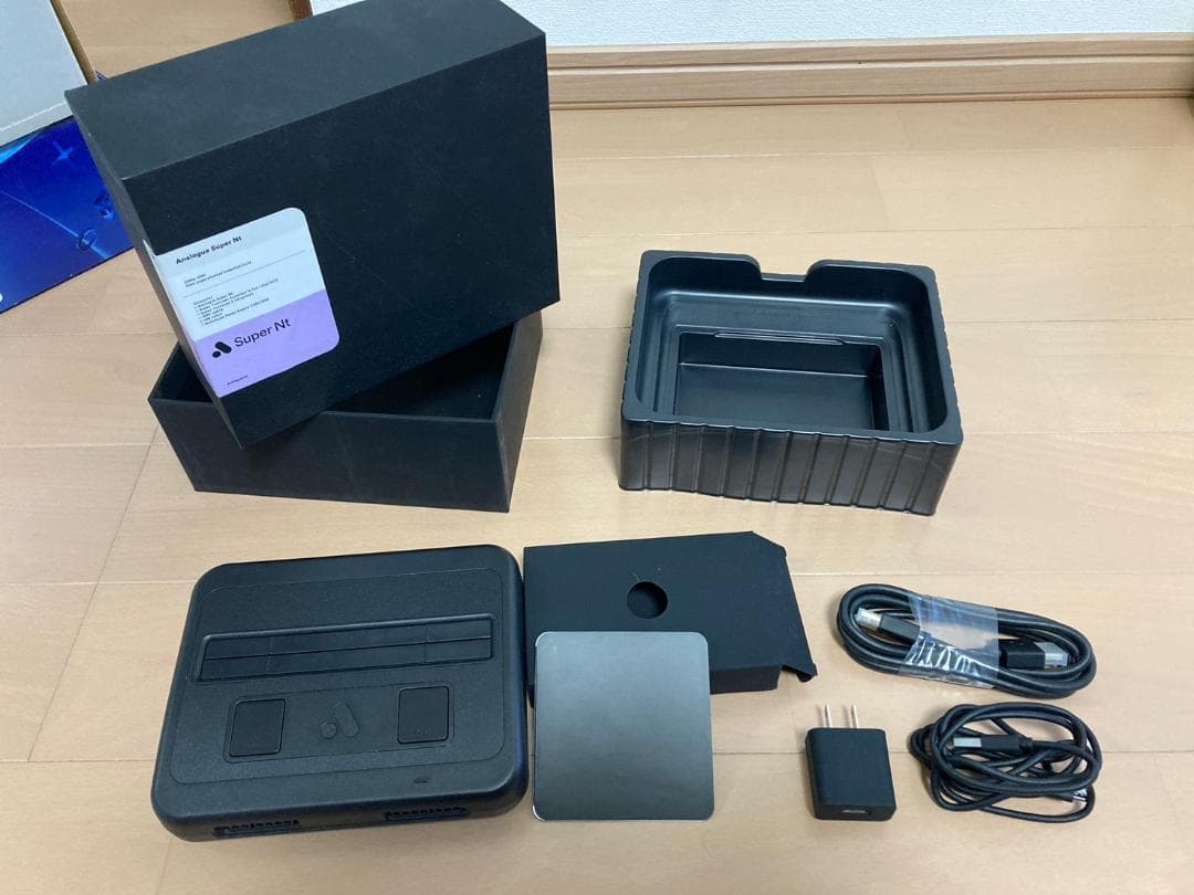 Analogue Super Nt + コントローラ