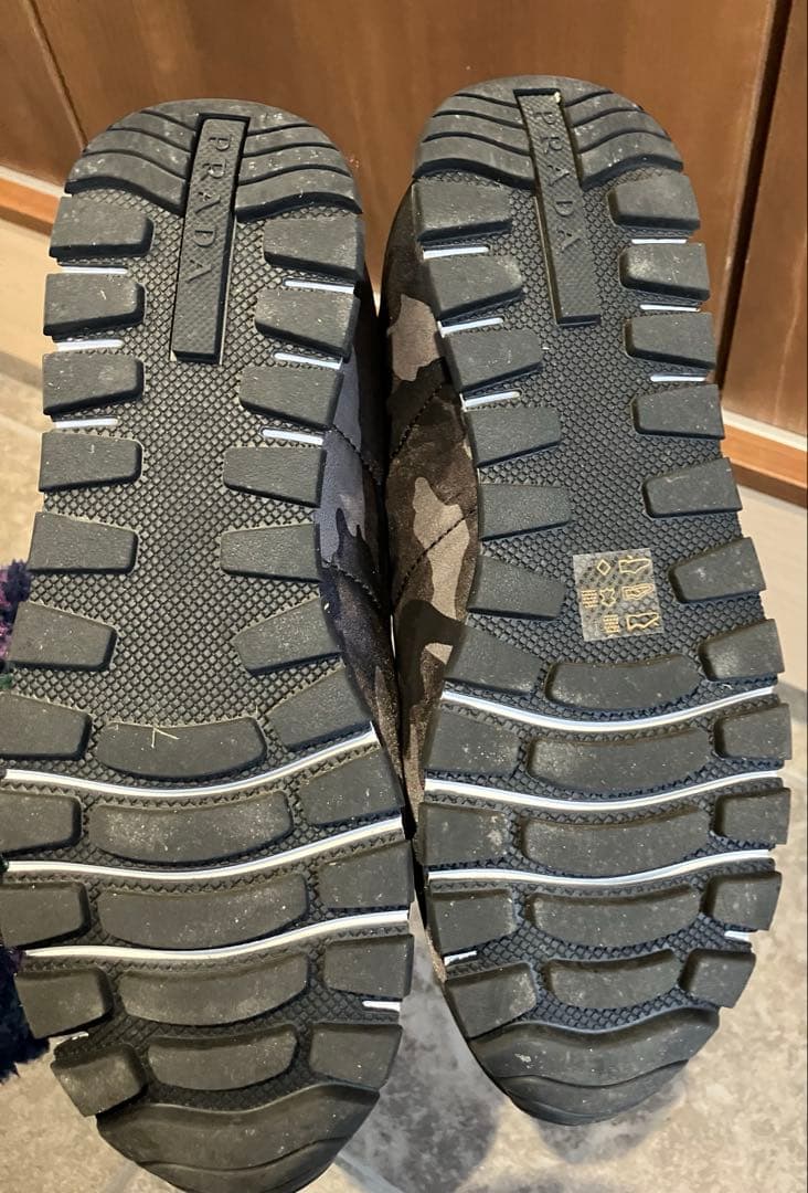 プラダ　スニーカー　ブラック　迷彩　38サイズ（24センチ）