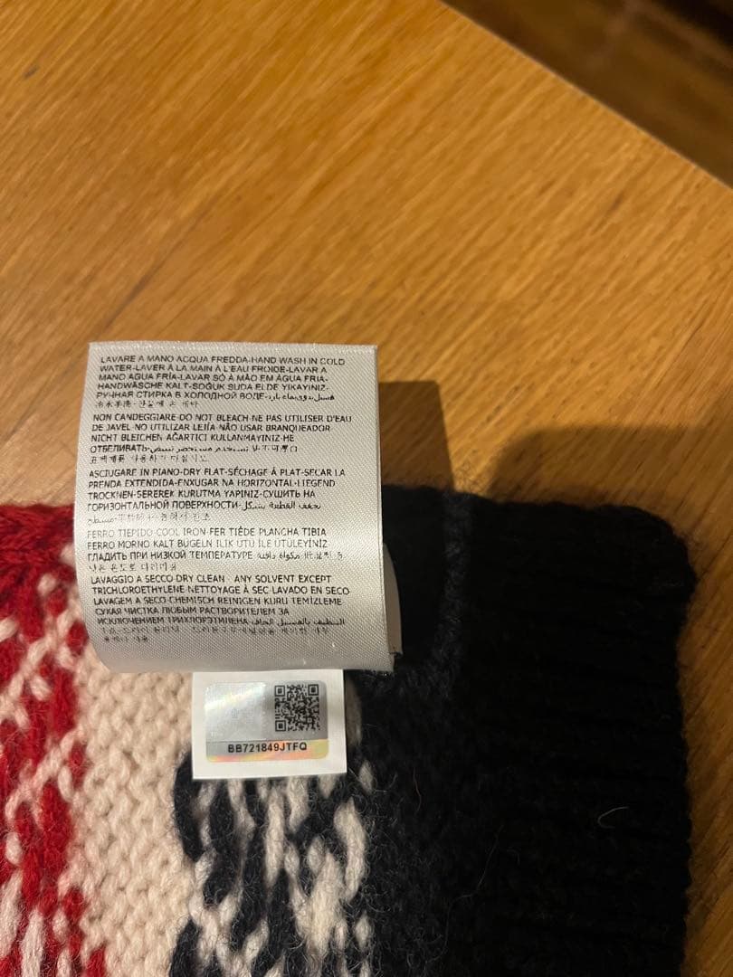 MONCLER トリコロールパターン マフラー