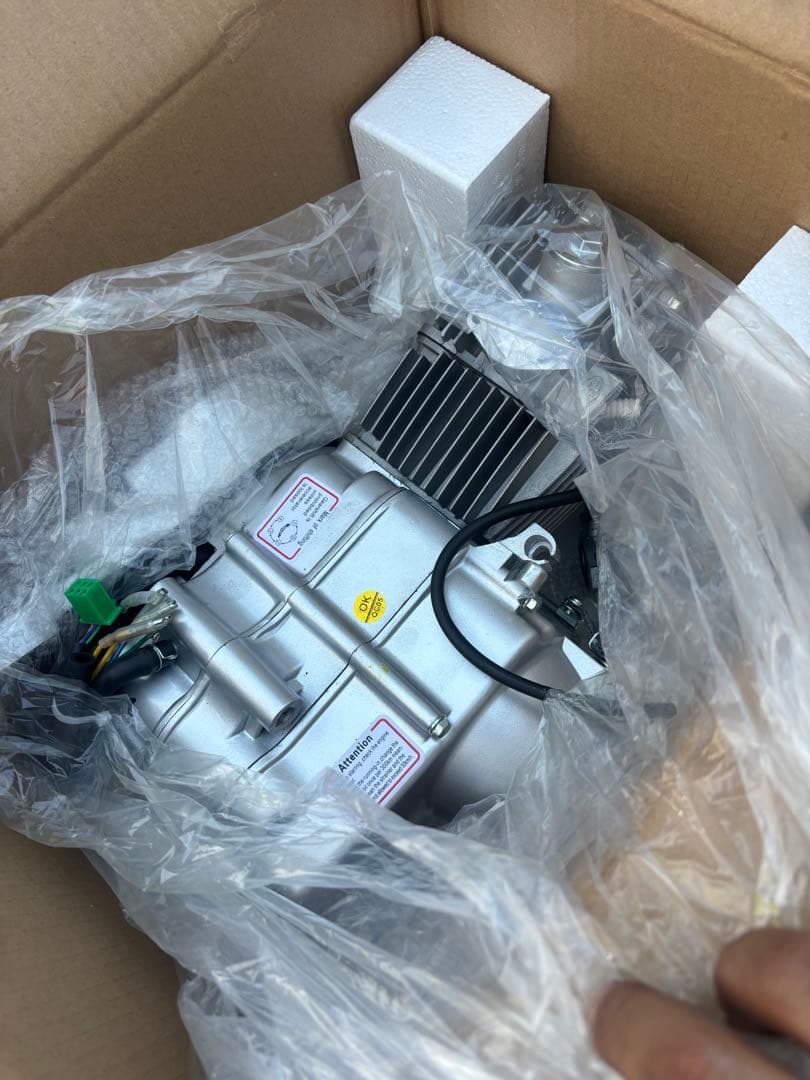 モンキー　ゴリラ　ダックス等　横型エンジン　未使用品　108cc 4速