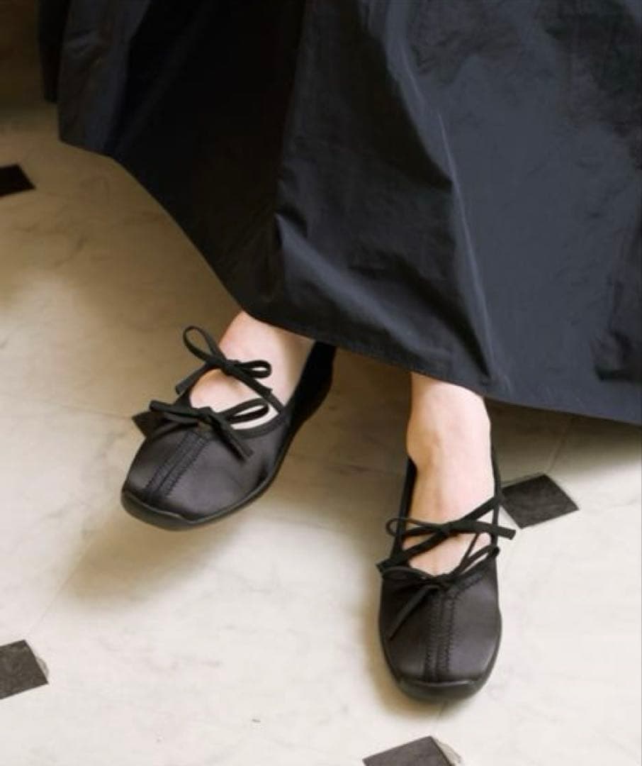 未使用　LeTalonダブルリボンバレリーナ シューズ23.5cmブラック
