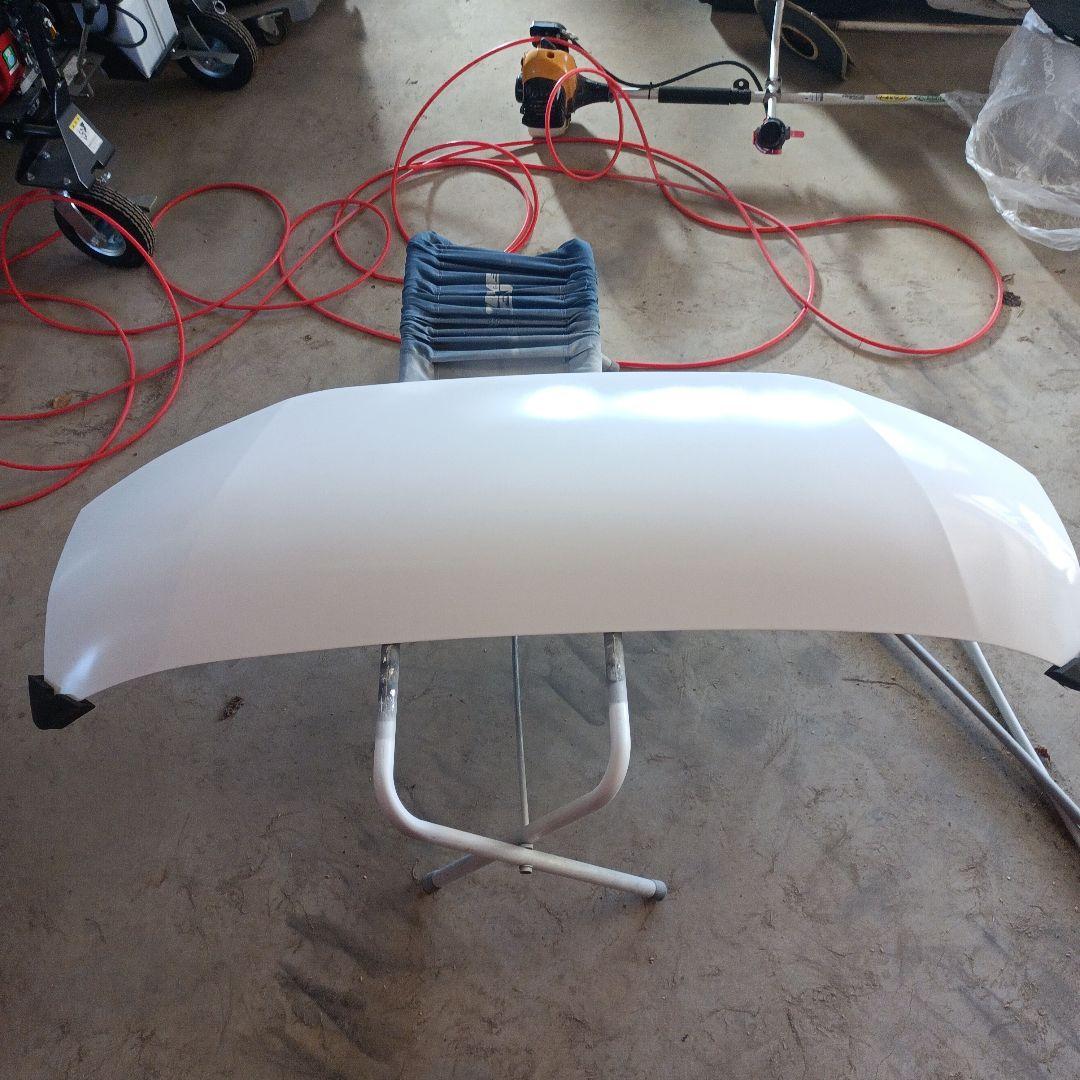 トライスターズ　200系　ハイエース　エアロボンネット　バッドフェイス