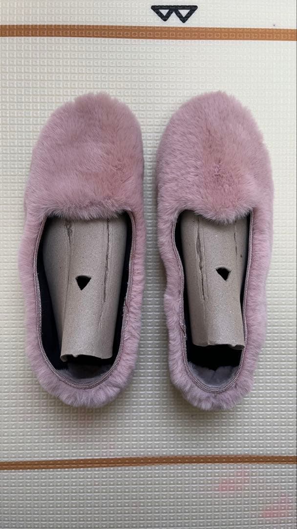 シューシャsciuscia TRAGARA ファー 38 ピンク