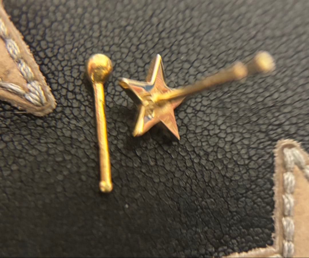 ◆ FANTASTIC MAN 星 スタッズ系ピアス K18YG 星ピアスのみ◆