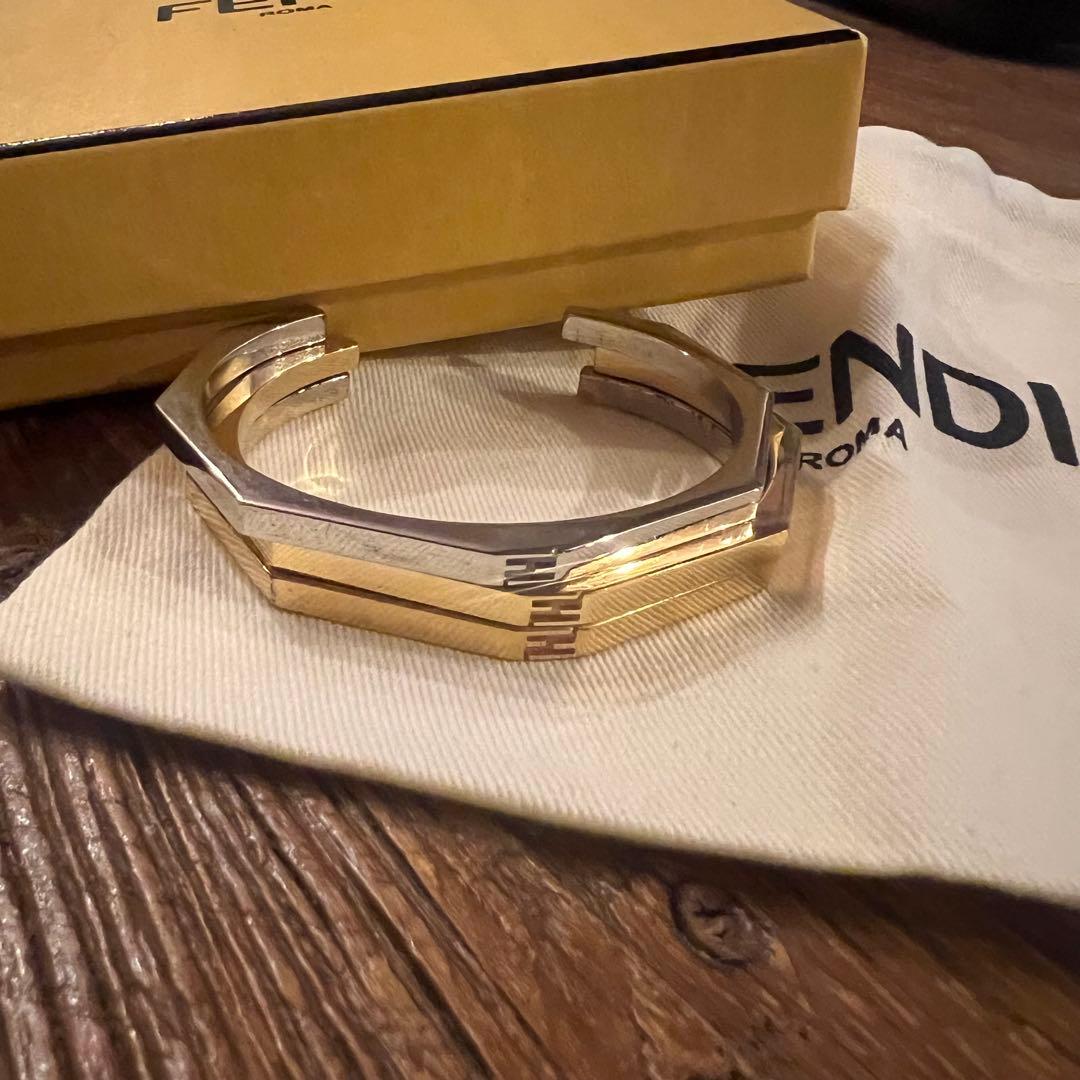 [希少] FENDI フェンディ　ブレスレット　3連バングル　MP2316