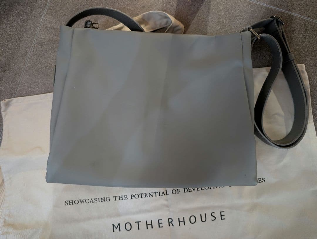 カ*ク様 MOTHERHOUSE ブラインド サッカー ミドル ショルダー（グレ