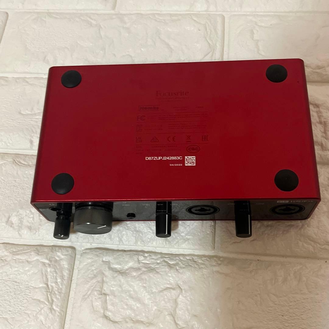 【美品】　Focusrite Scarlett 4i4 3rd Gen 第3世代