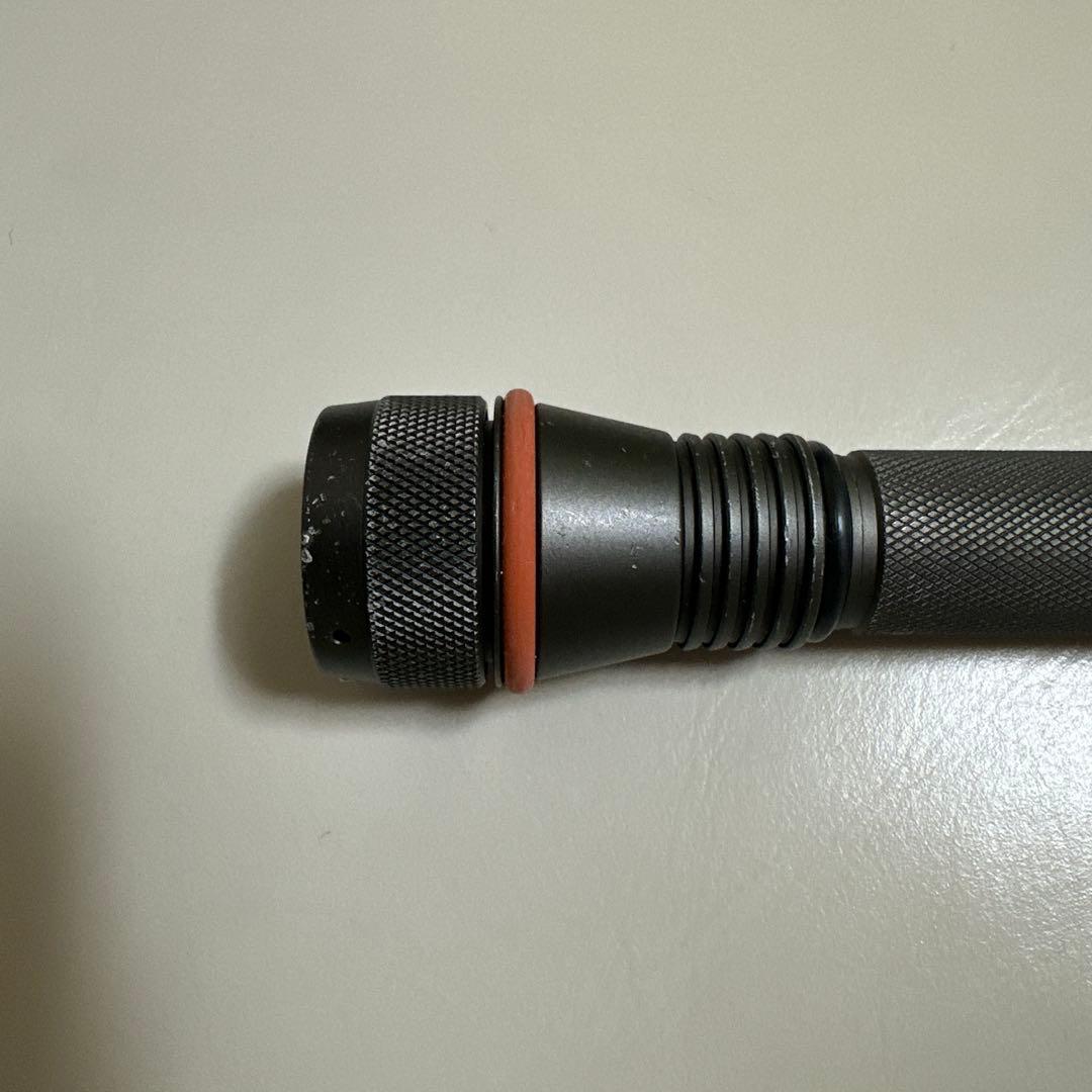 INON LE700-S ダイビングライト ＋ ライトケース付き