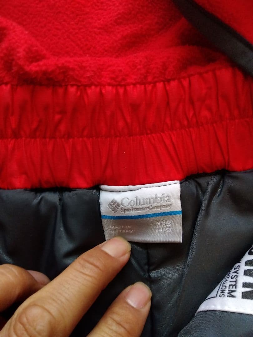 子供用スキーウェア☆columbia、スノーブーツ、ニット帽、スキー手袋セット