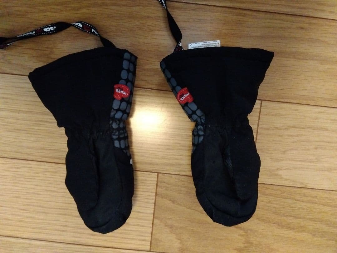 子供用スキーウェア☆columbia、スノーブーツ、ニット帽、スキー手袋セット