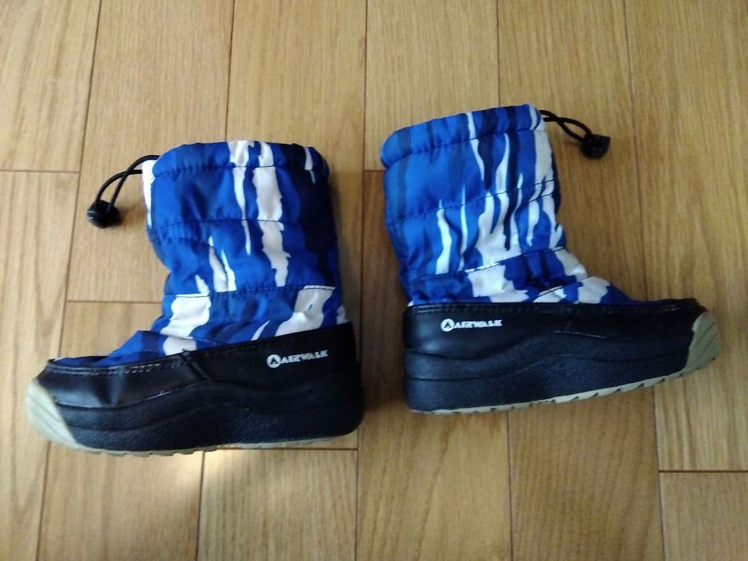 子供用スキーウェア☆columbia、スノーブーツ、ニット帽、スキー手袋セット