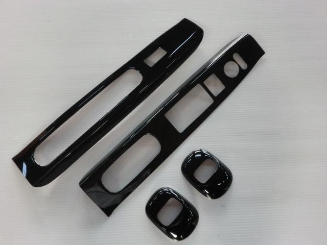 大チャン様 N-BOX カスタム JF1/2 ピアノブラックパネル