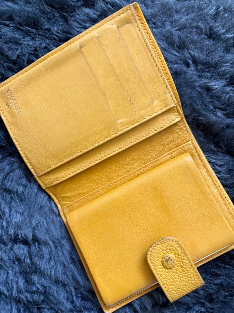 CHANEL ヴィンテージ　黄色財布