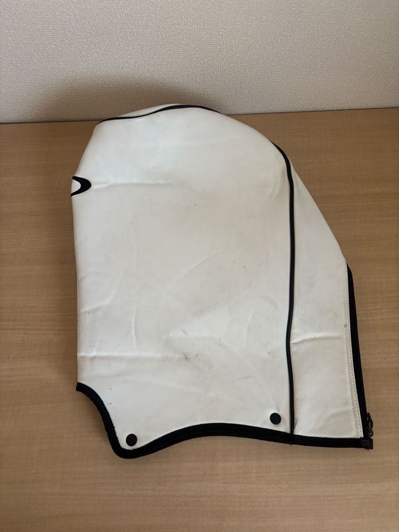 オークリー　スカルデザイン　ツアー　キャディバッグ