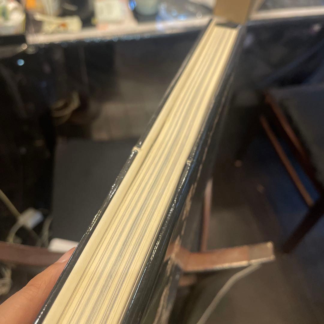 洋書 The Necklace: From Ancient to Present