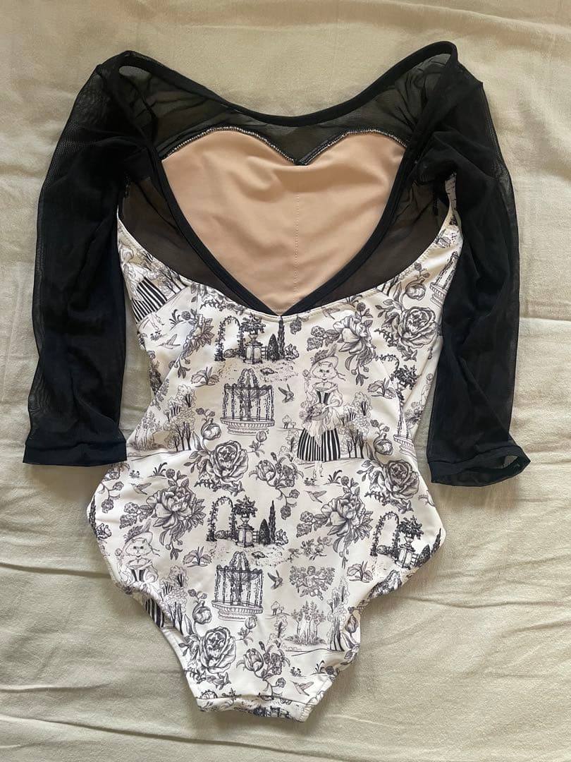 unoa ウノアレオタード　サイズMS