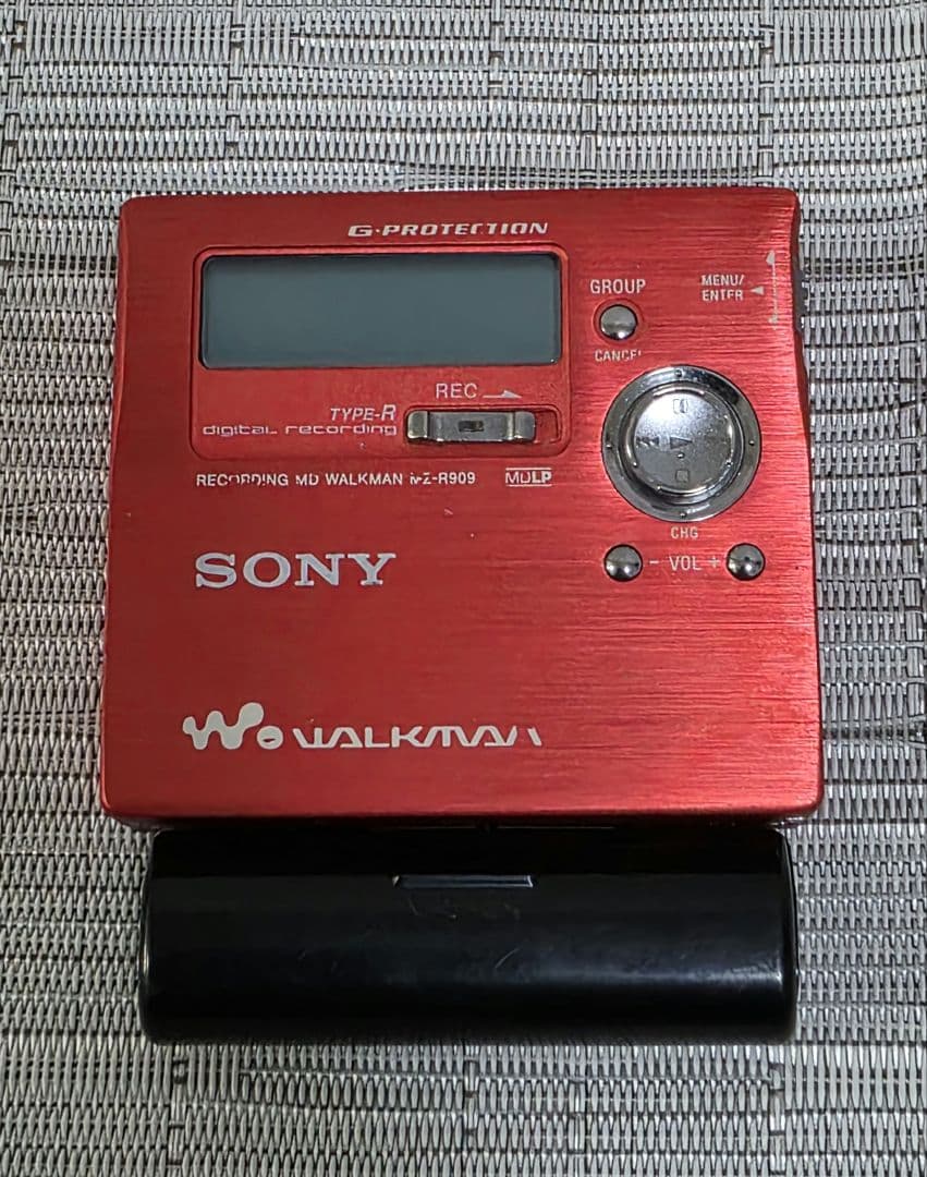 SONY　ソニー MZ-R909　外付け電池ボックス付き