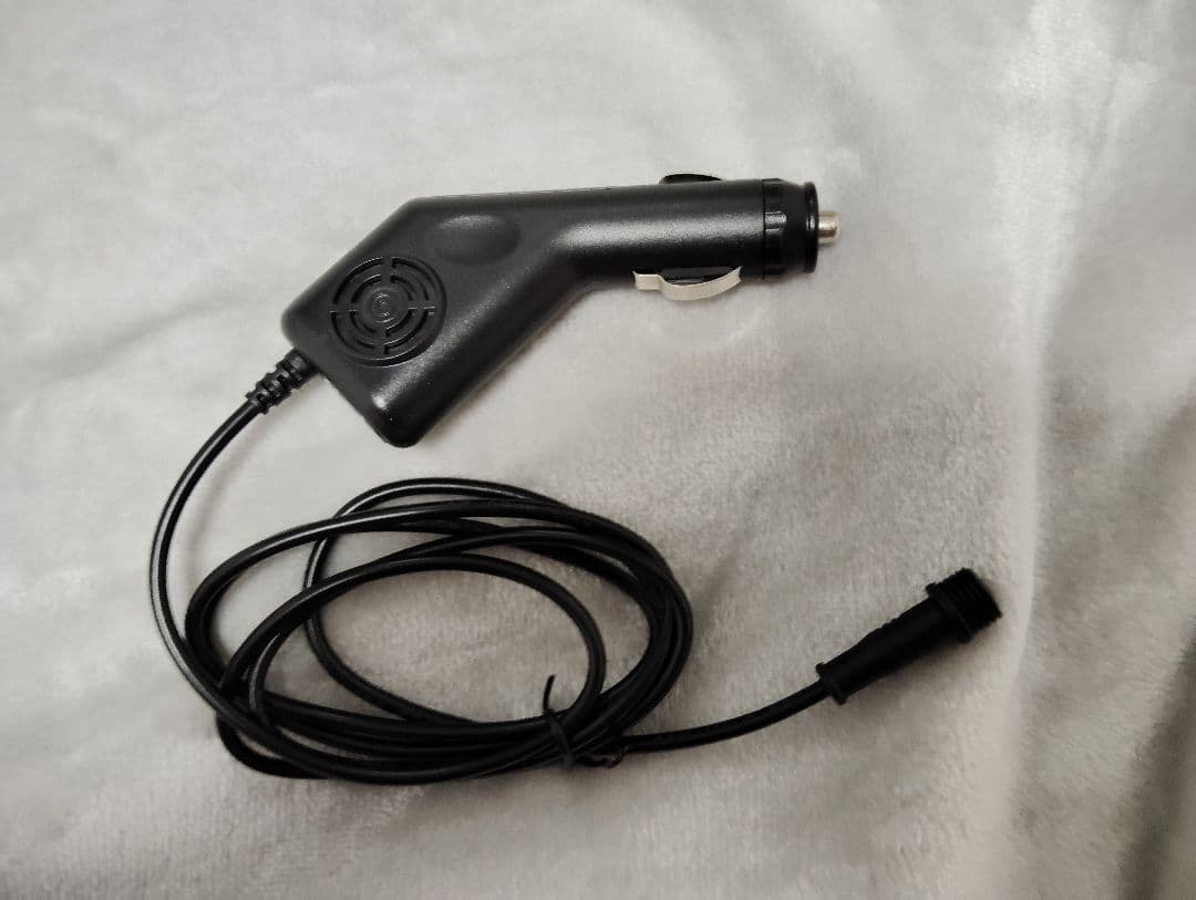 DreamMaker DPLAY-1011ATP10.1インチポータブルカーナビ