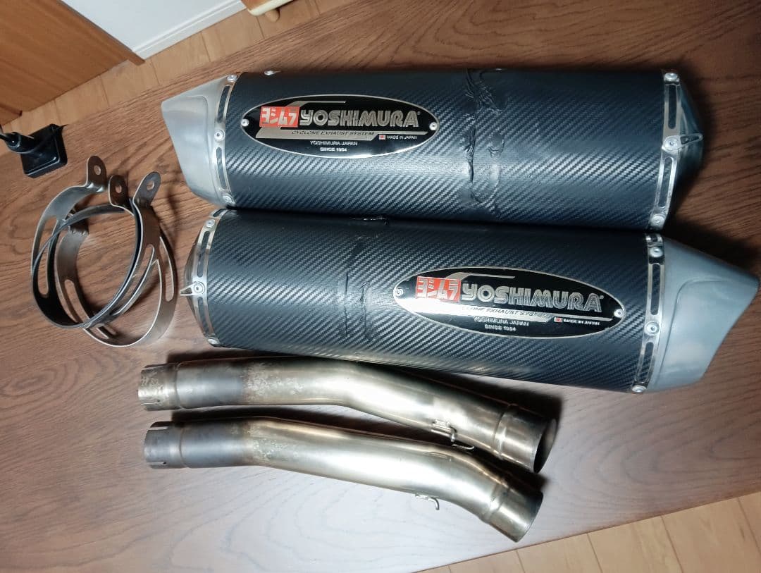 GSX1300R 08-20 隼　YOSHIMURA スリップオンマフラー