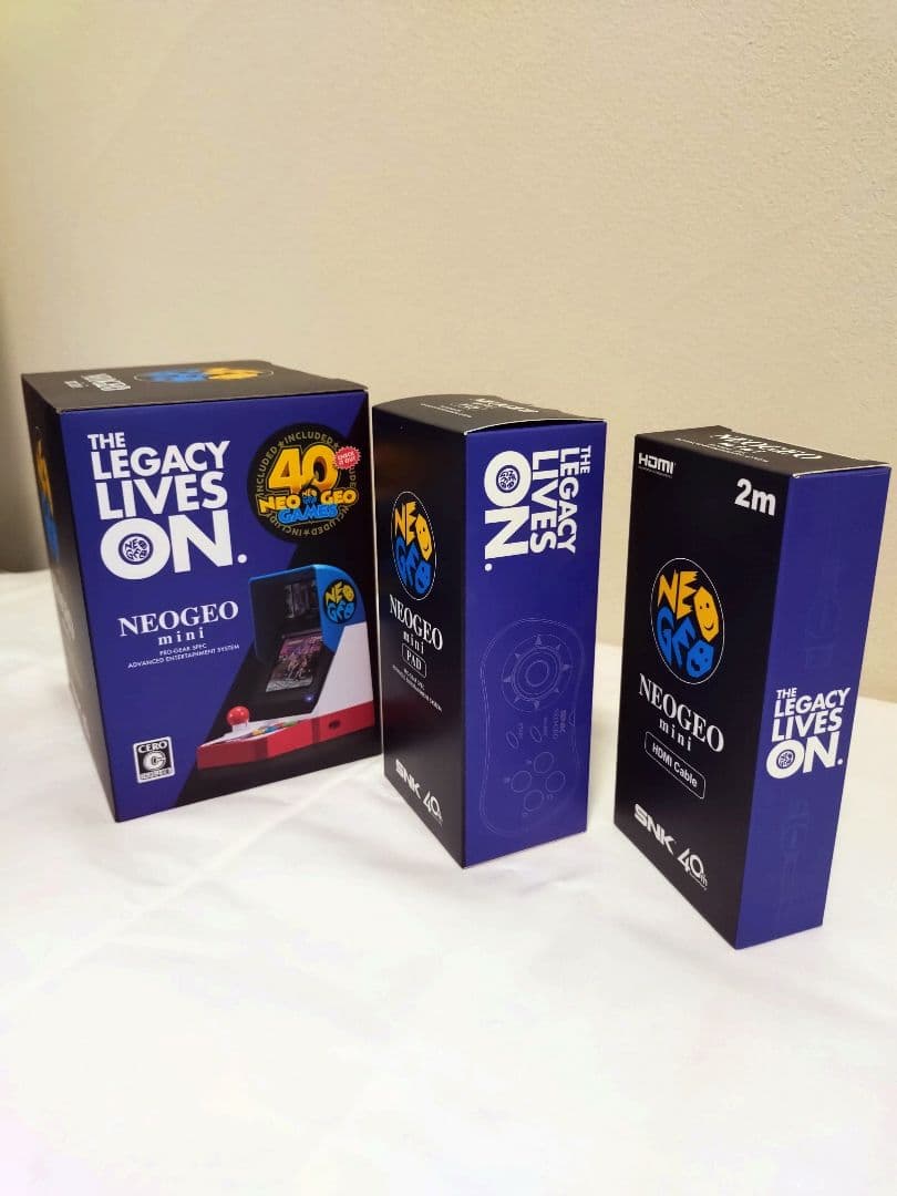 【新品·未開封】ネオジオミニ本体+付属品＆【中古】クラシックミニジャンプ　セット