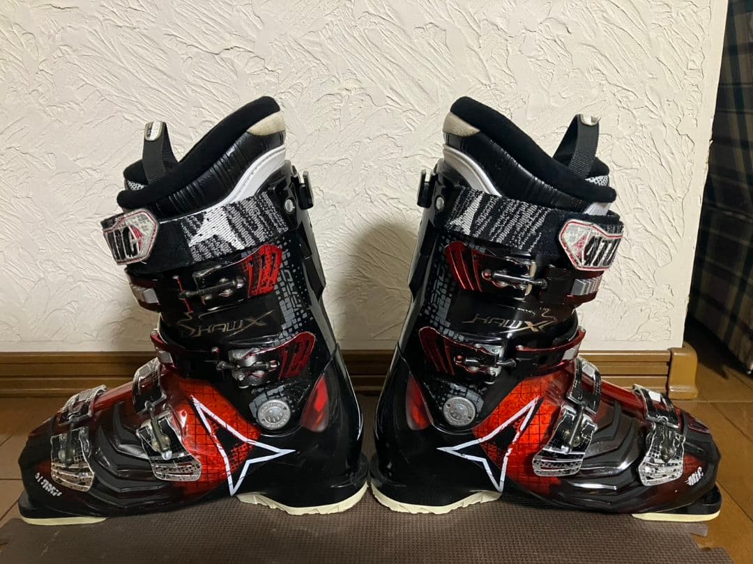ATOMIC アトミック　スキーブーツ 27〜27.5cm 足幅広め 　保温性高