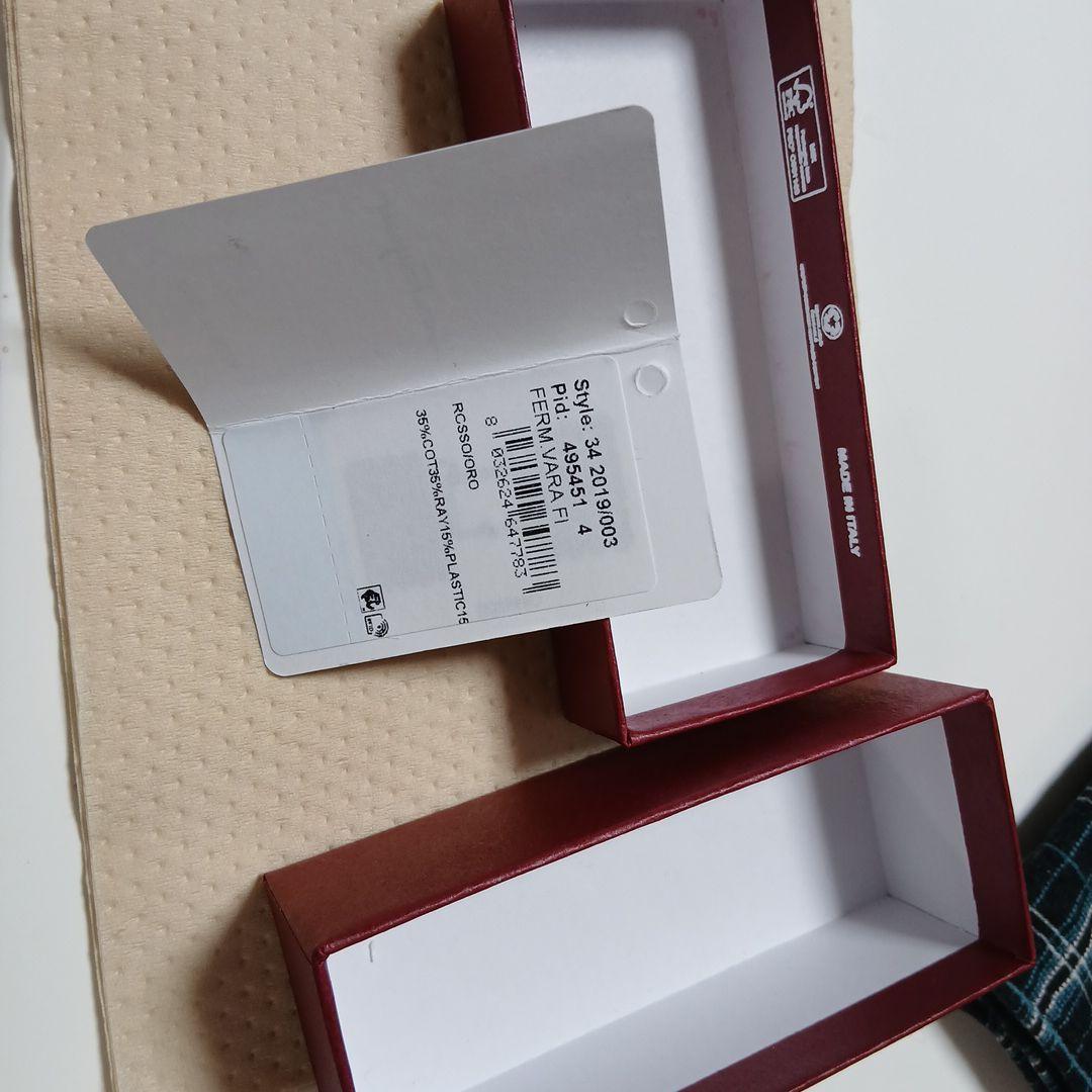 Ferragamo レッドリボン バレッタ ゴールド金具付き