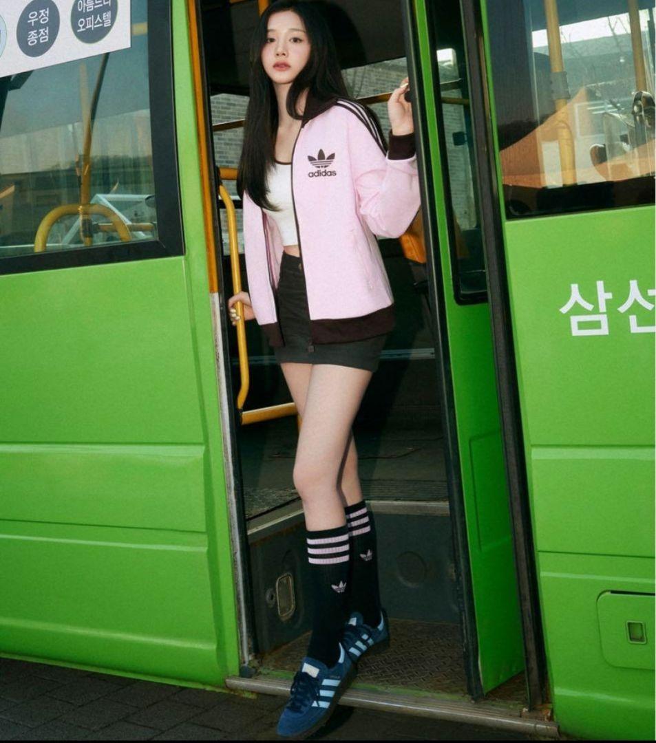 韓国限定 adidas トラックジャケット 刺繍ロゴ ピンク×ブラウン