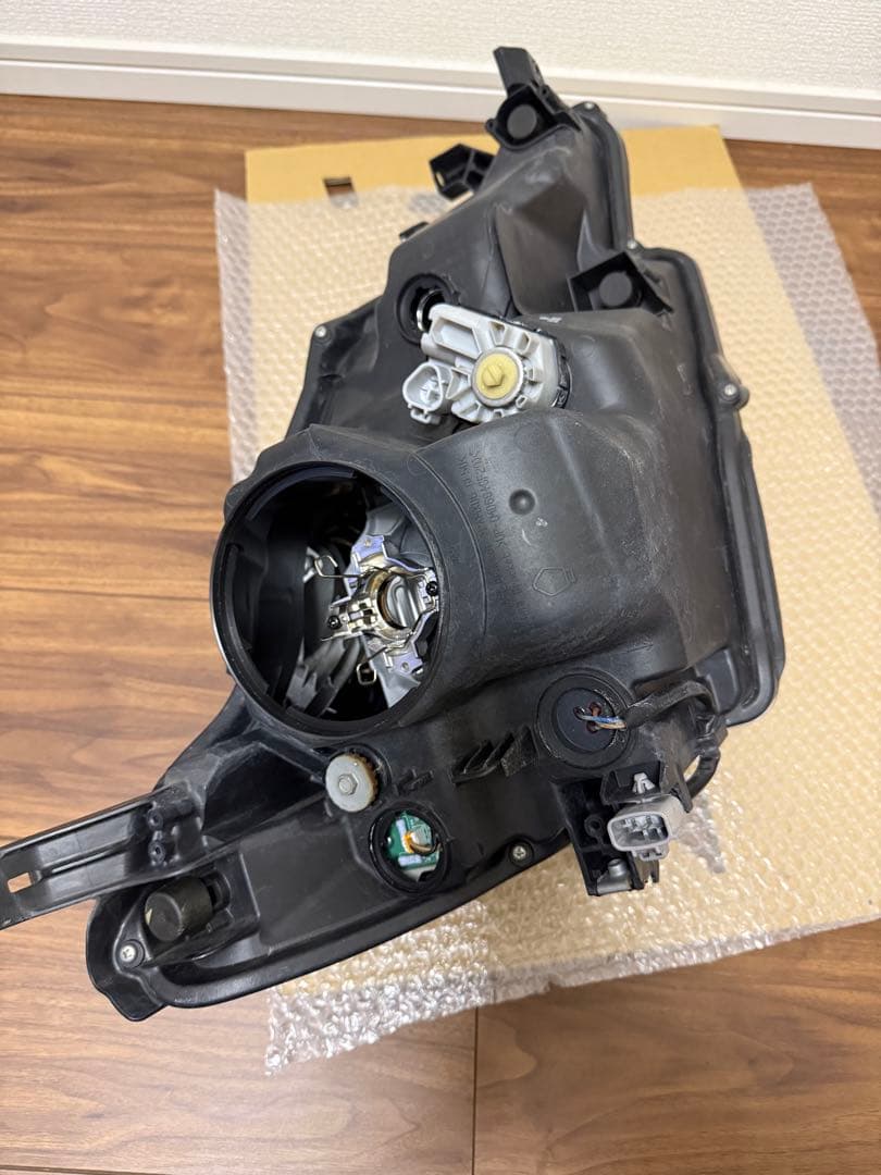 マークX 中期　GRX130 左　助手席側　ヘッドライト HID キセノン　中古