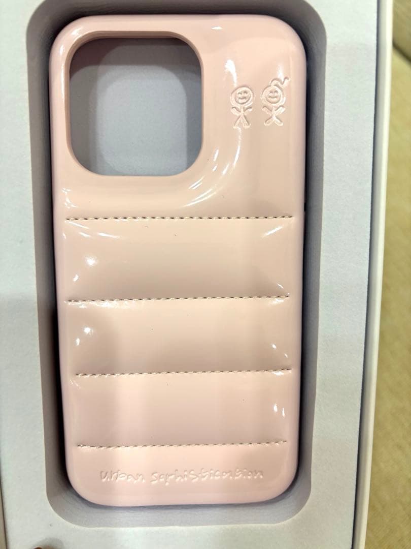 アーバンソフィスティケーション　iPhone15Pro