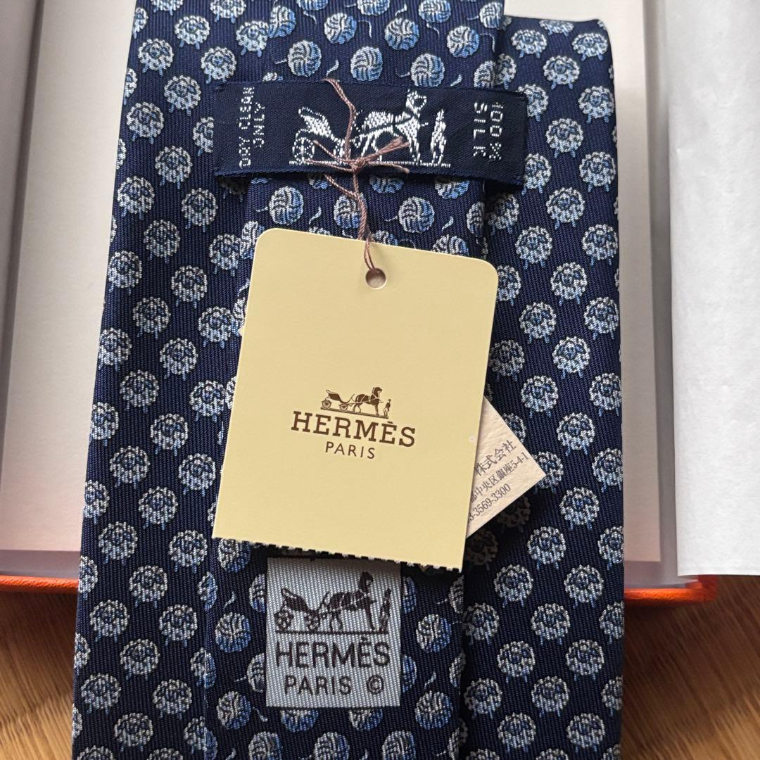 新品未使用 HERMES エルメス ネクタイ ネイビー 動物柄