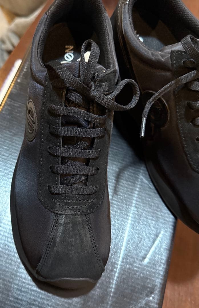 バラ色の雲SPEED JOGGER STK (37) ヒールスニーカー 黒