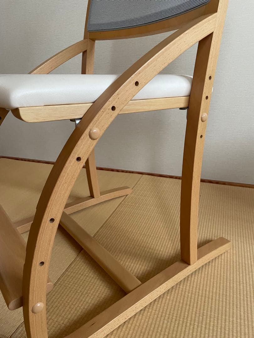 カリモクデスクチェア